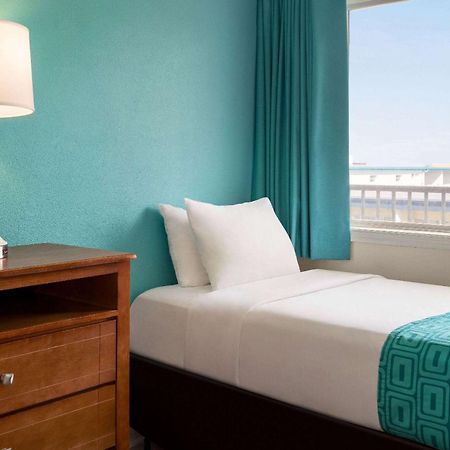 ฮาวเวิร์ด จอห์นสัน บาย วินด์แฮม โอเชียนซิตี้ โอเชียนฟรอนต์ Hotel ภายนอก รูปภาพ